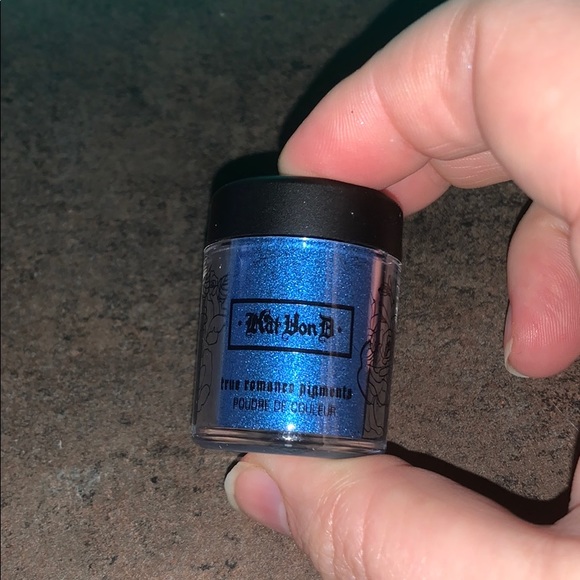 Kat Von D Other - 💄True romance pigment Kat Von D Other - 💄True romance pigment